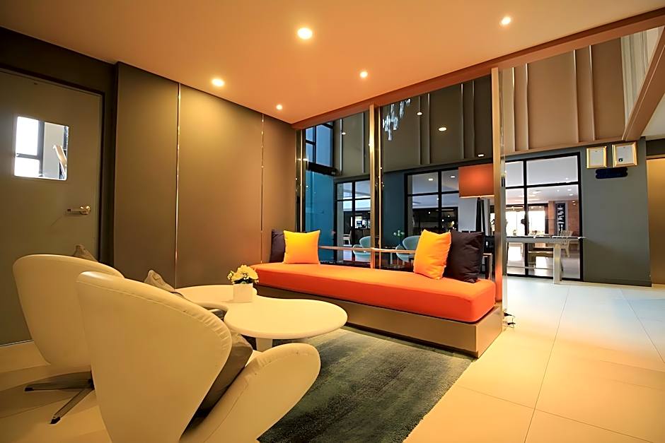 Xen Hotel Nakhon Pathom