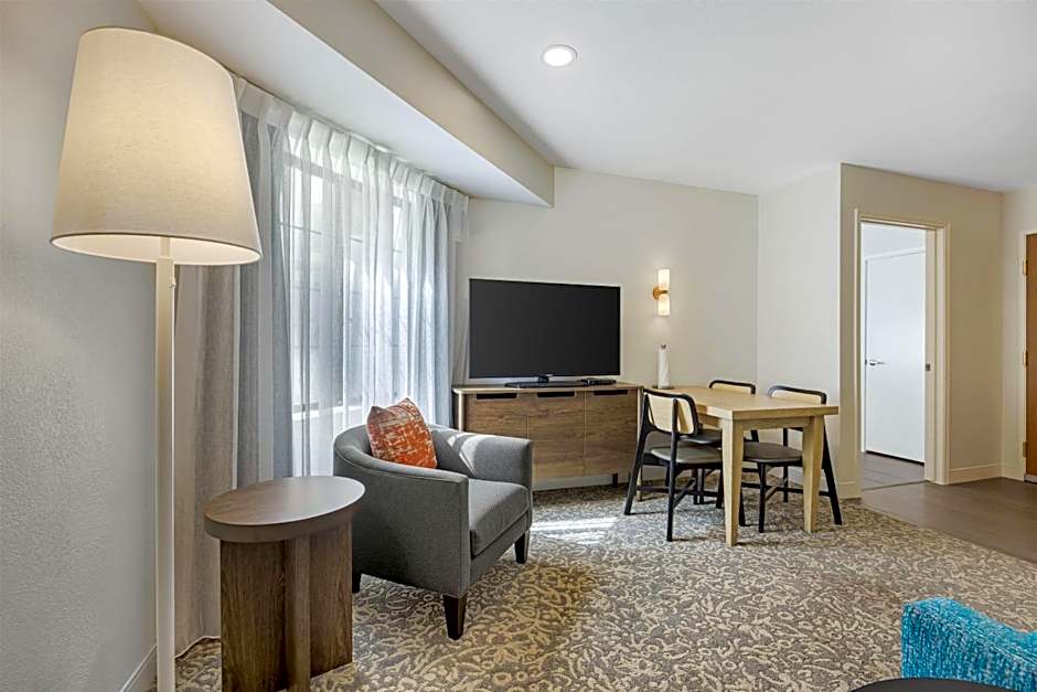 Sonesta ES Suites Portland Vancouver 41st