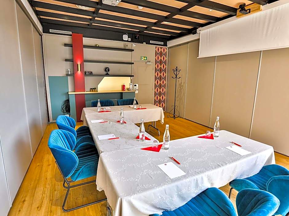 Ibis Saint Étienne - La Terrasse