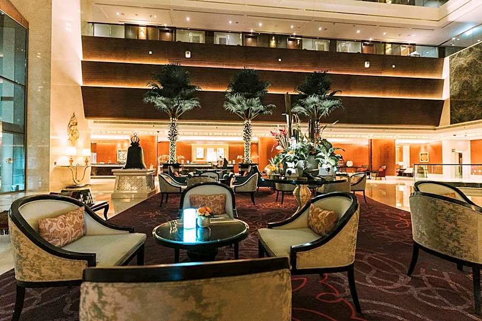 Dusit Thani Abu Dhabi Hotel