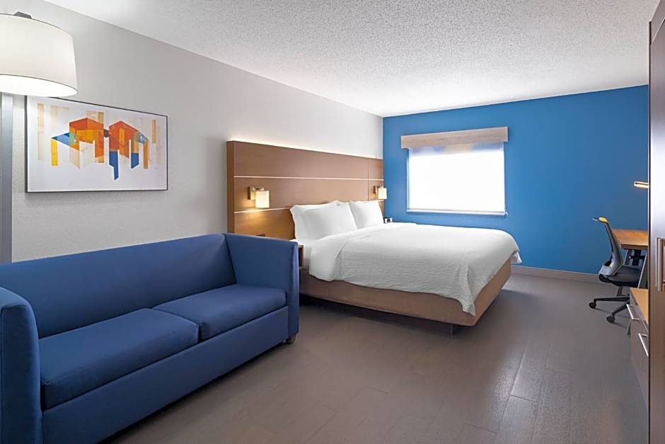 Holiday Inn Express Sheboygan-Kohler / I-43 By IHG