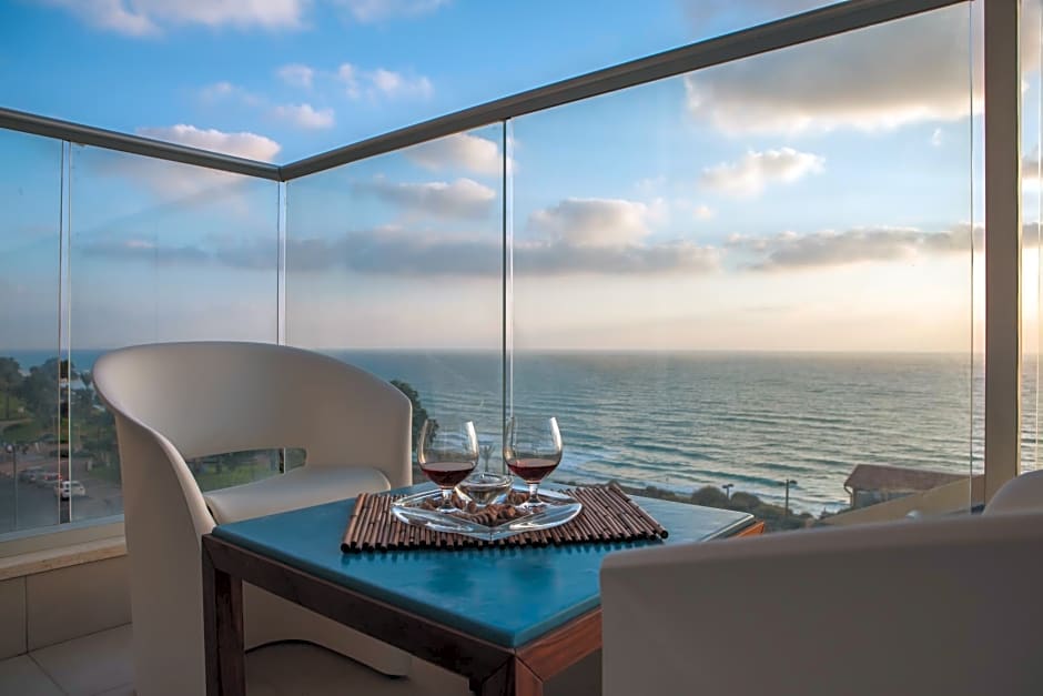 AZIMUT Hotel Medi Terre Netanya