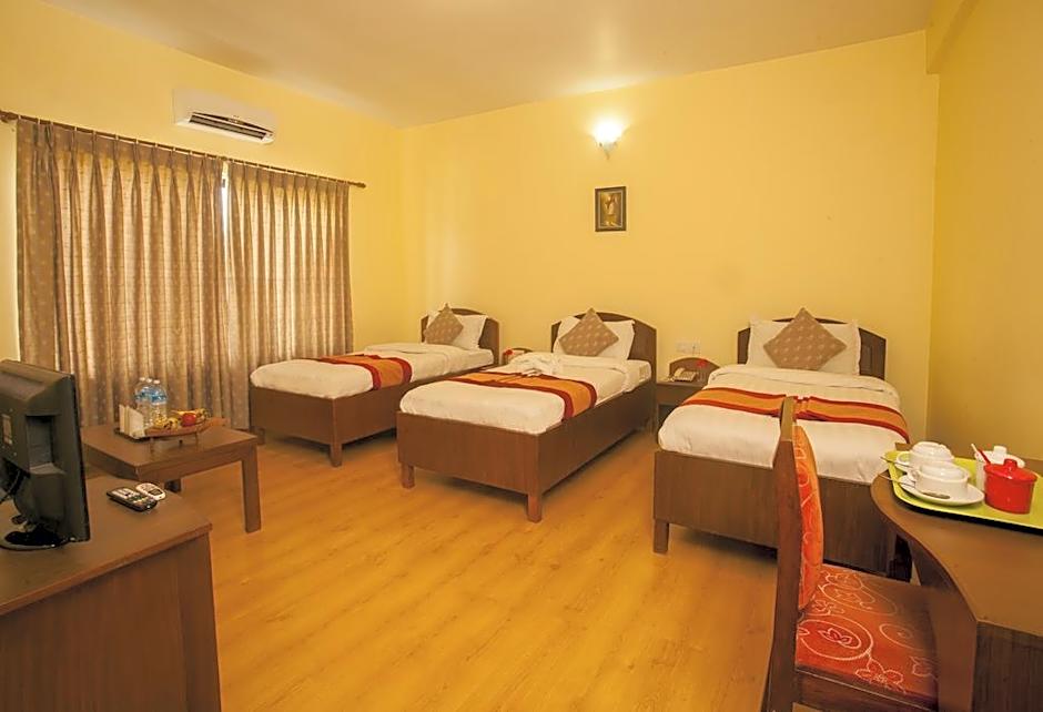 Hotel Crown Himalayas