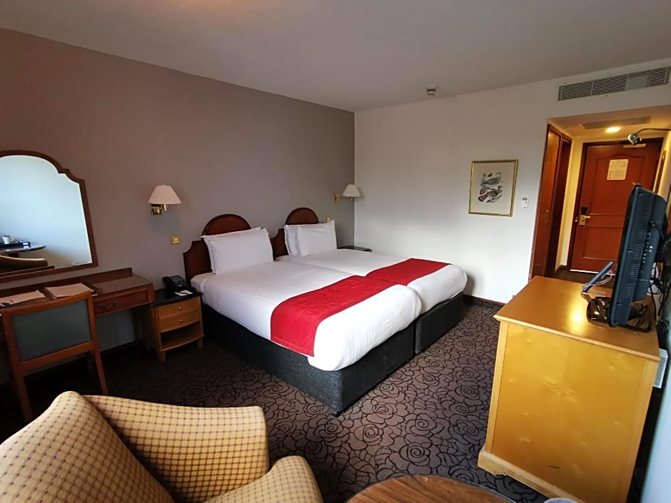 Copthorne Effingham Gatwick Hotel