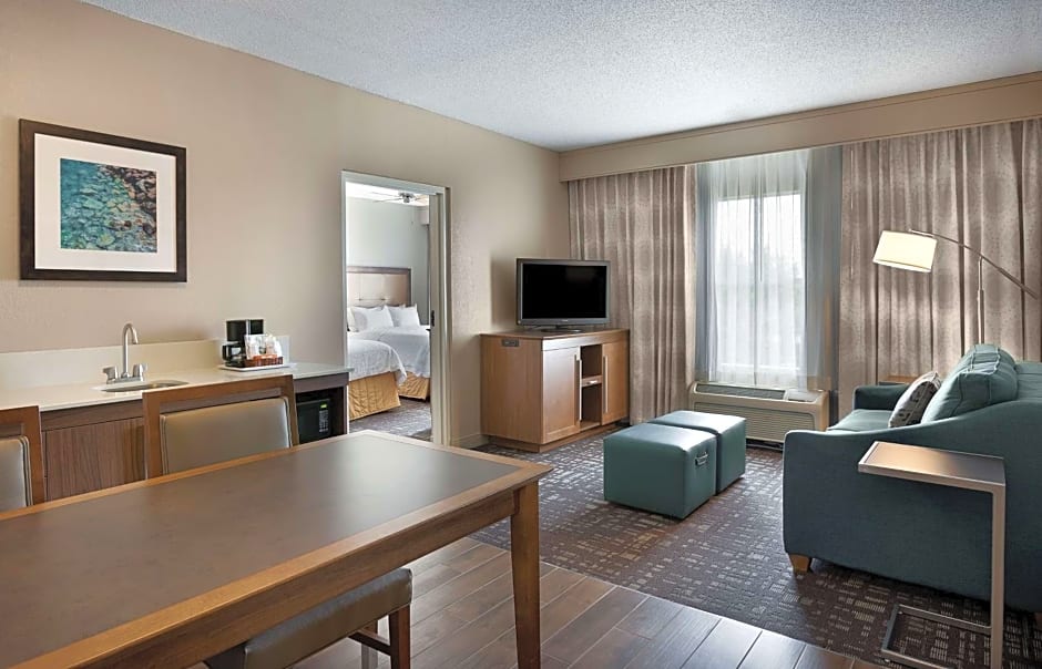 Hampton Inn By Hilton And Suites Charlotte/Pineville