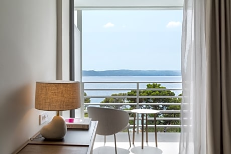 double single use Standard double room, sea side, balcony