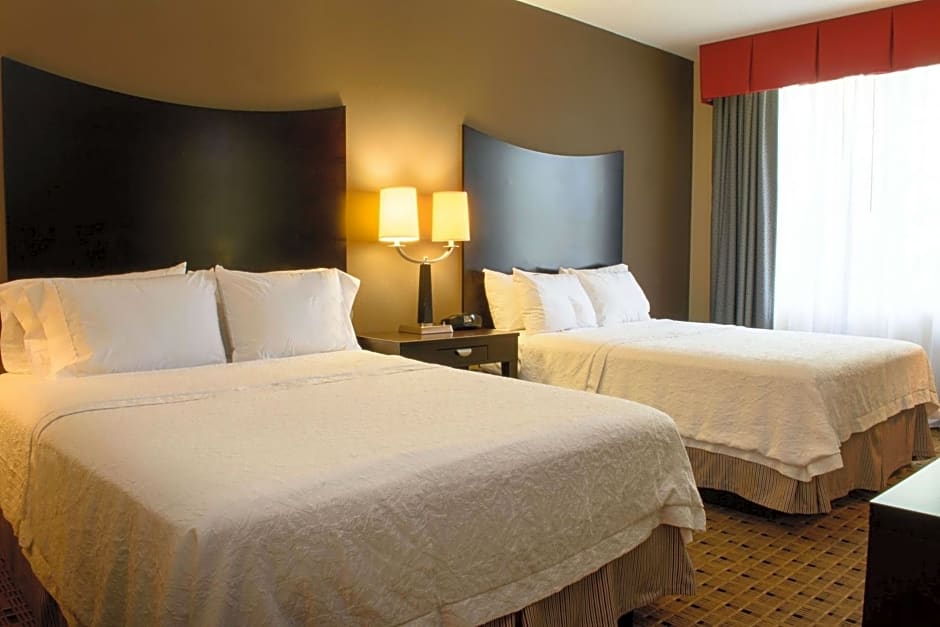 Hampton Inn & Suites Montgomery-Downtown