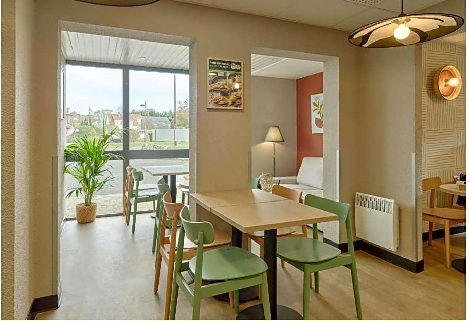 B&B HOTEL Cergy Pierrelaye