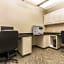 La Quinta Inn & Suites by Wyndham Fargo Medical Center