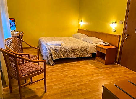 Economy Double or Twin Room