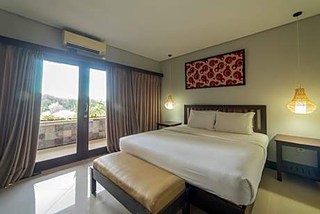 Deluxe Double Room with Balcony