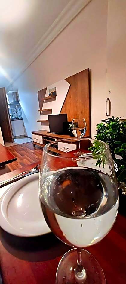 Mimoza İstiklal Apart Hotel