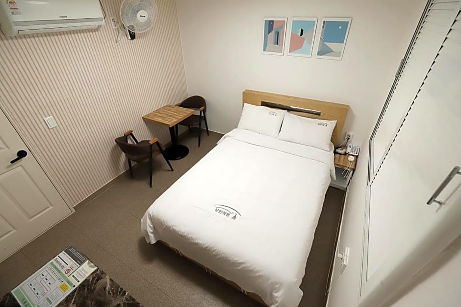 Stay RomanticTrip_Hostel