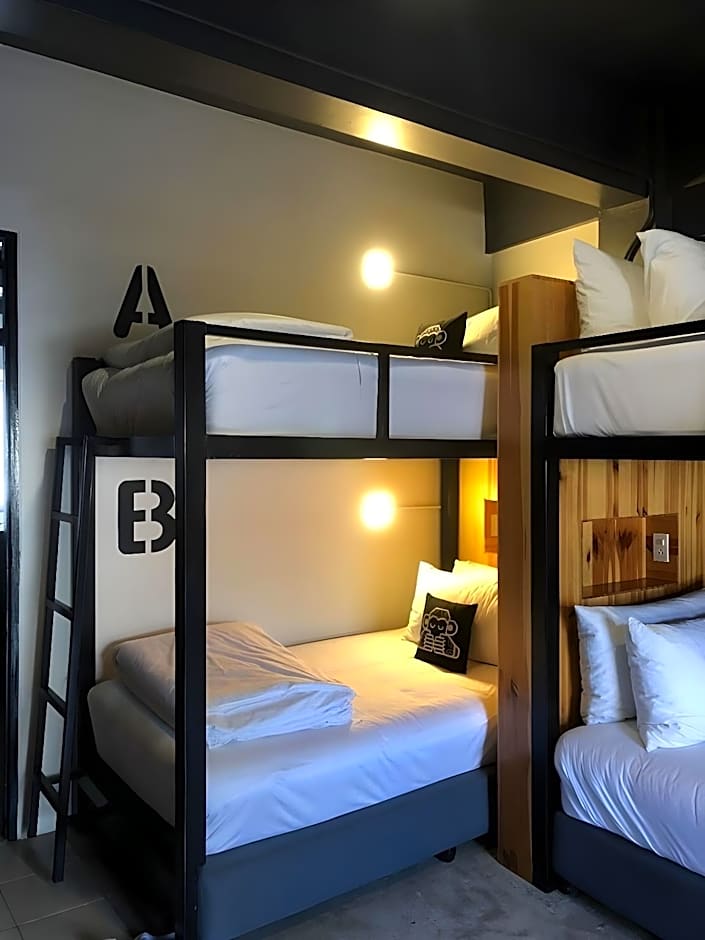 Blu Monkey Hotel Suratthani