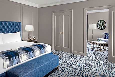 Talia, Executive Suite, 1 King, Partial River view