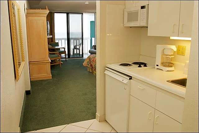 Hawaiian Inn Daytona Beach Resort