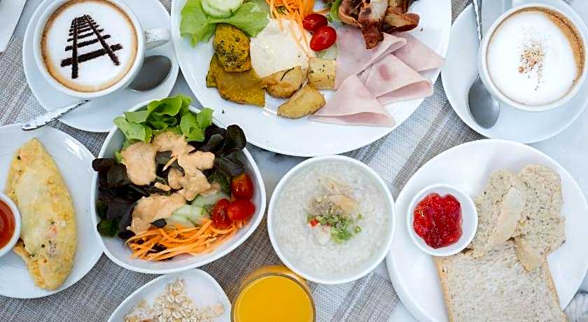 Natee The Riverfront Hotel Kanchanaburi