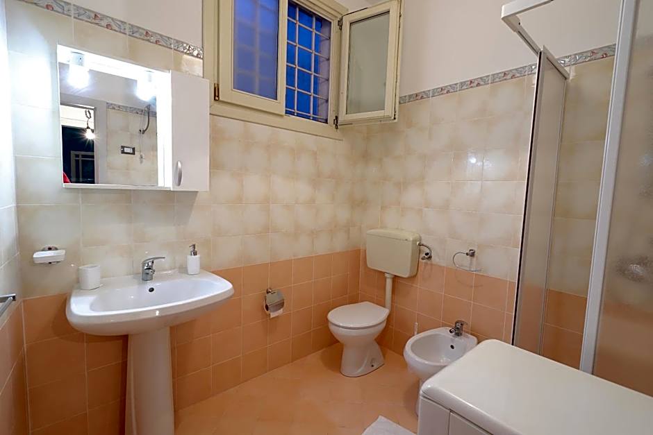 Dal Commediante Apartment and Room