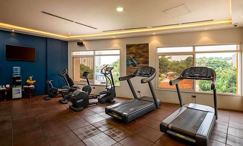 Golden Tulip Canaan Kampala