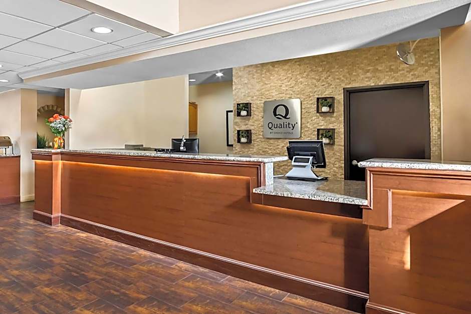 Quality Suites Irving-Las Colinas