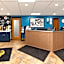 Super 8 by Wyndham Madison South