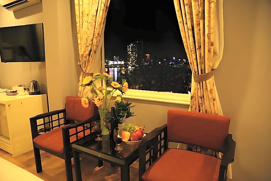 KaKa Hotel Han River – Da Nang, MN