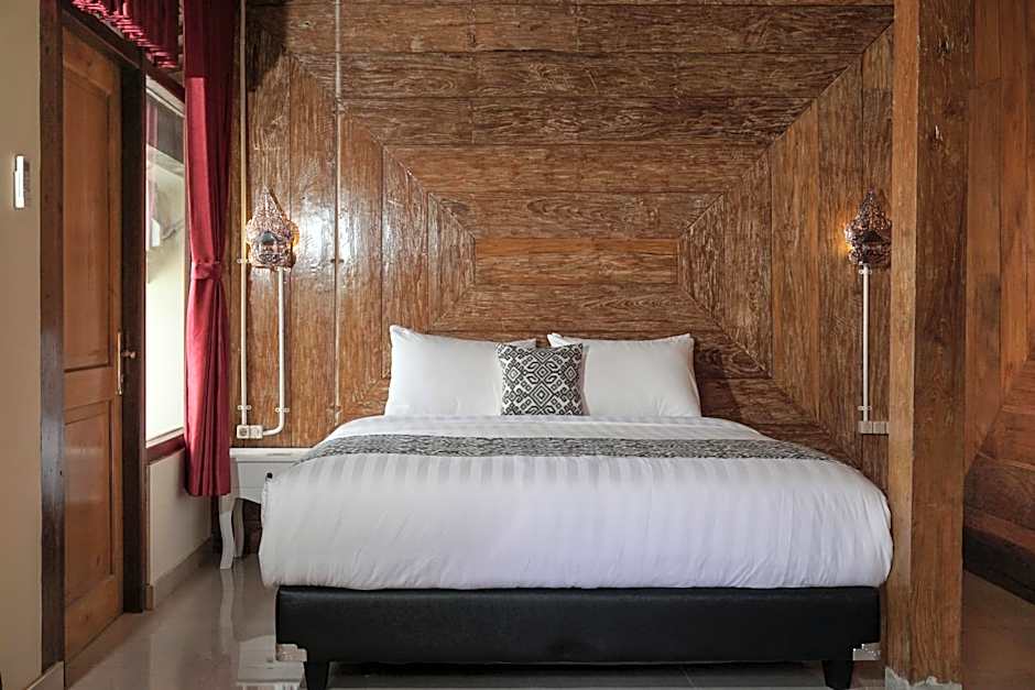 Kampoeng Joglo Boutique Hotel