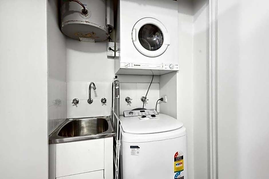 Perth Prime Located 2BDR 1PRK