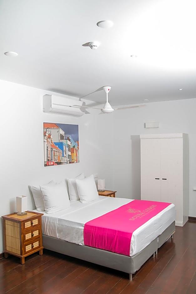 Scuba Lodge & Suites