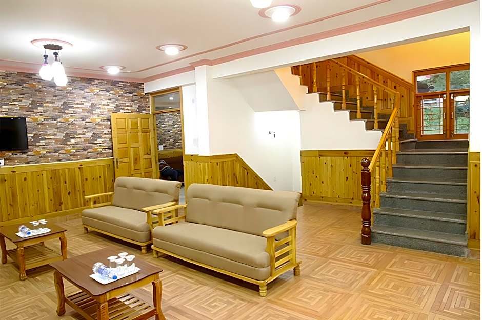Kings Land Hotel – Manali, PA