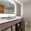 Holiday Inn Express and Suites Chilliwack East By IHG
