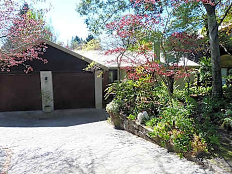 Fred&Donz Bed and Breakfast