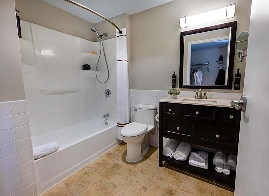 Kellogg Conference Hotel