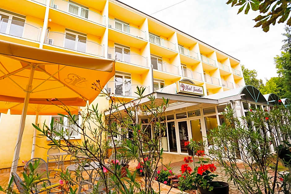Solaris Hotel