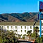 Motel 6-Gilroy, CA