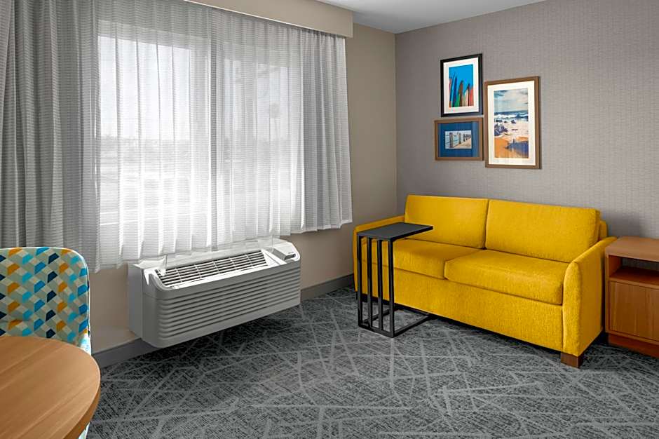 Hampton Inn by Hilton Costa Mesa Newport Beach