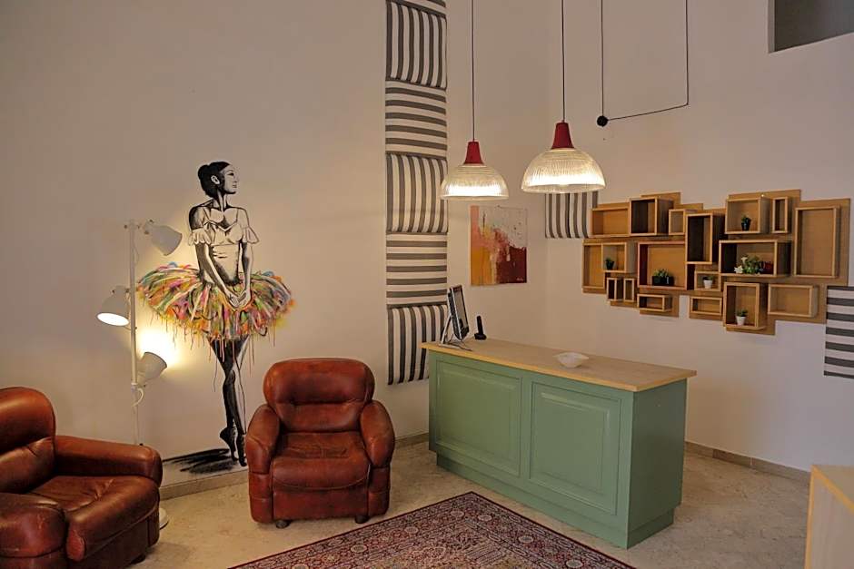 Dimora Hostel