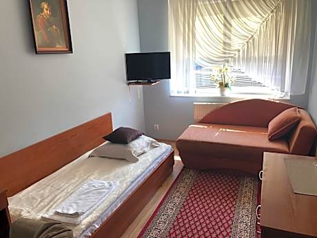 Standard Single Room with Shower