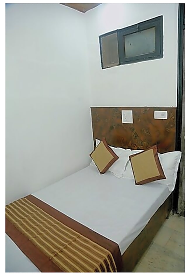 Yes Please Guest House