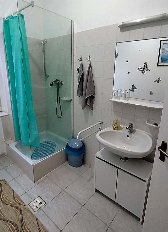 Hotel Béke Sziget Komló