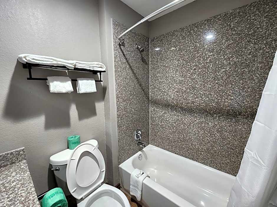 Studio 6 Channelview TX Baytown West