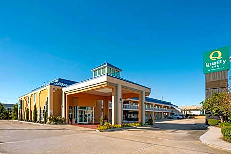 Quality Inn Brookhaven