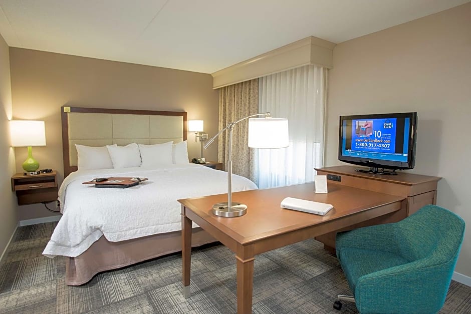 Hampton Inn By Hilton & Suites Cincinnati-Union Centre, Oh