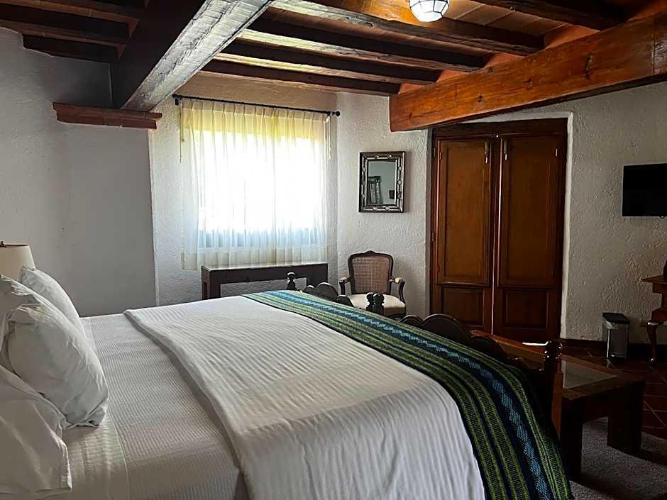 Casa Bugambilia, Un Pequeño Hotel en Tepoztlán