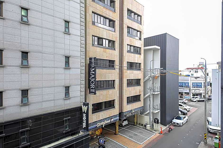 Major Hotel 2