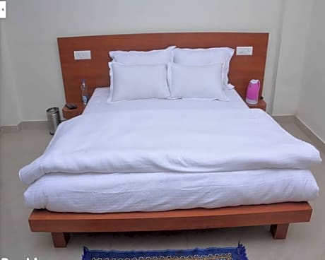 Corbett Mist Resort