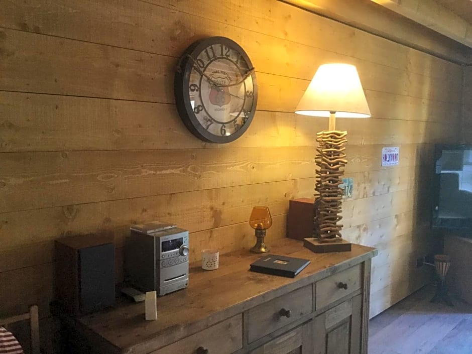 Les Crinieres En Brie