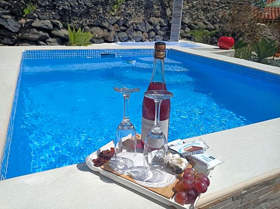 Hotel Rural La Raya 1866