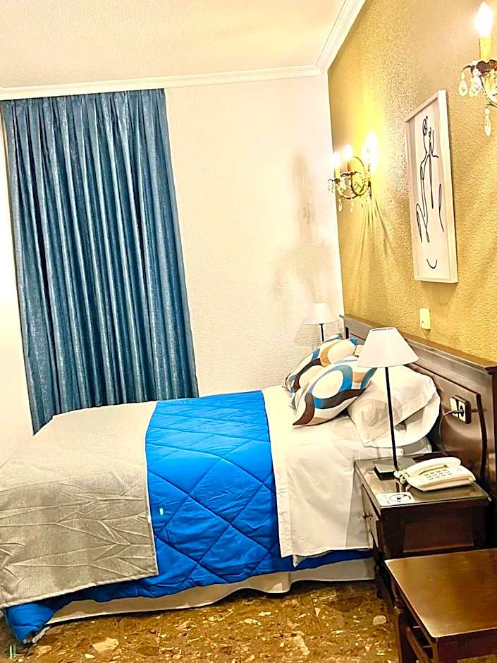 Hostal Sonsoles Madrid-Centro