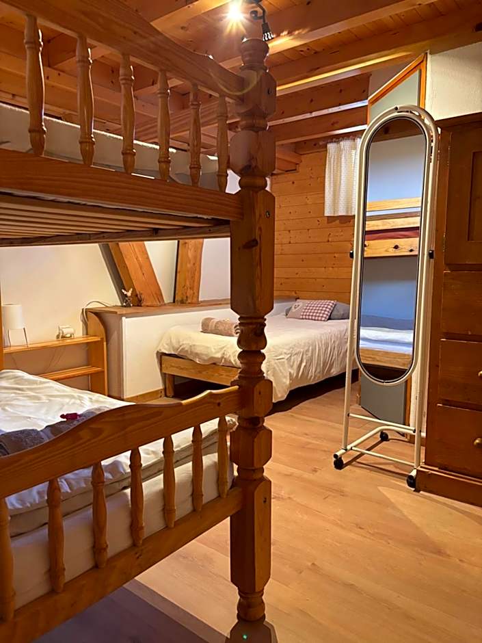 Central Hostel Chatel